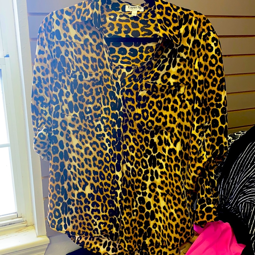 EXPRESS brand leopard top